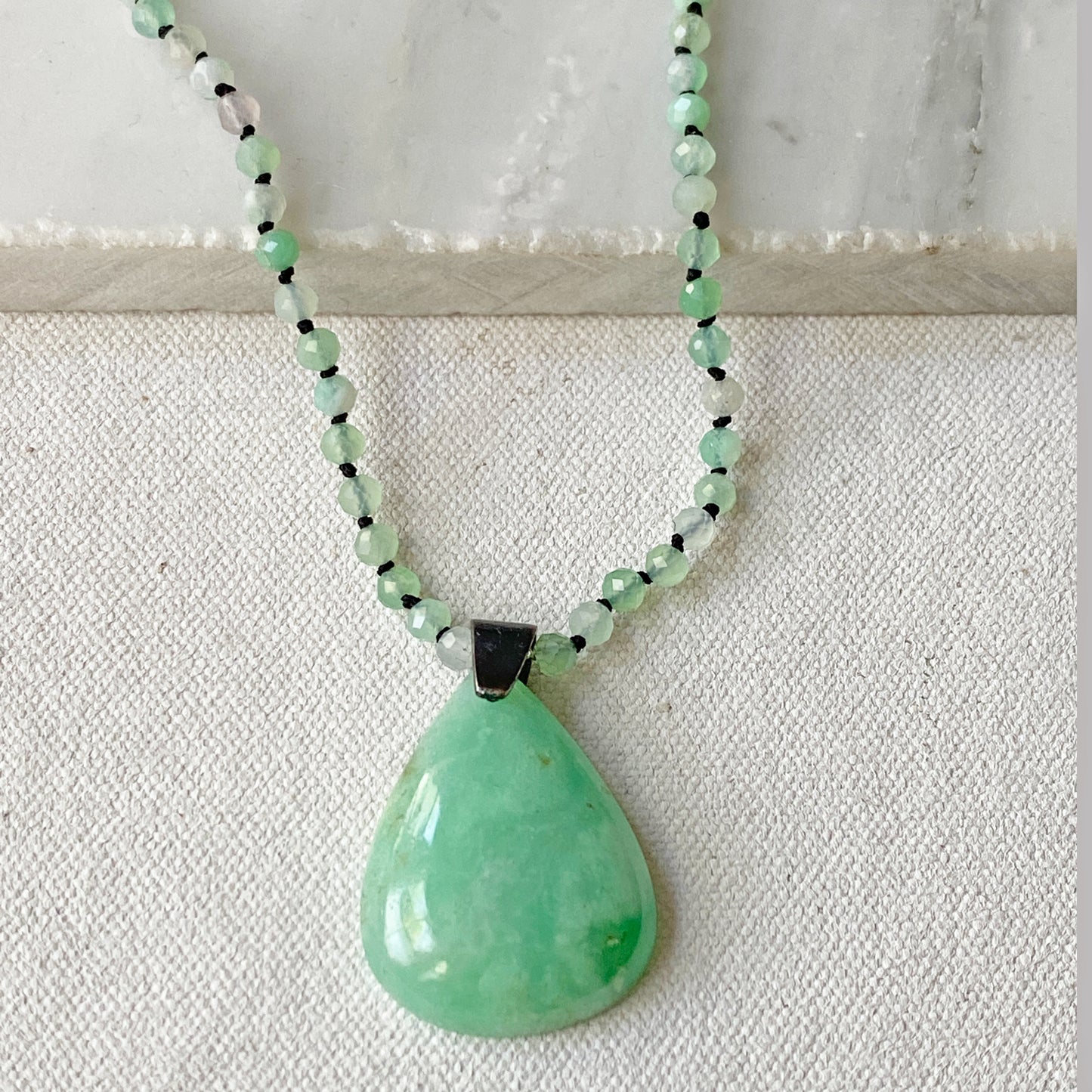 Chrysoprase Knotted Teardrop Pendant