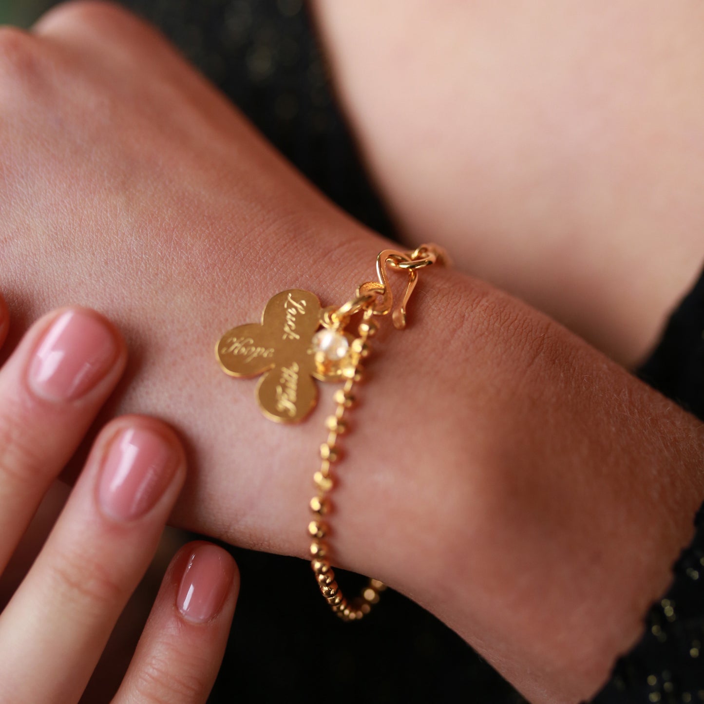 Four Leaf Clover Bracelet in Gold