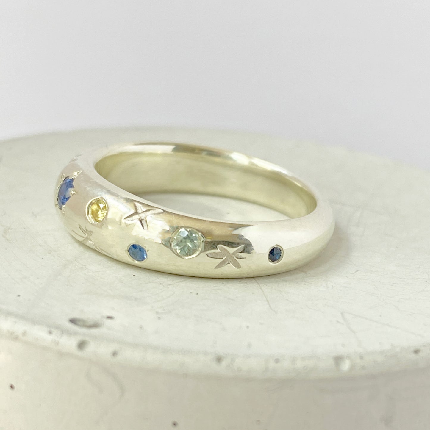 Sapphire White Gold Bombe Ring