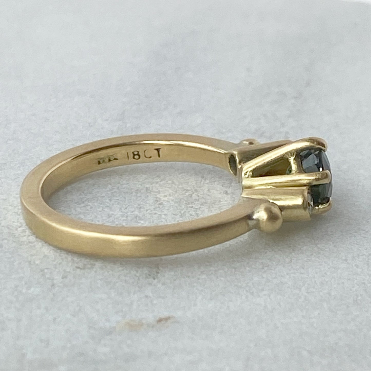 Green Teal Sapphire Gold Ring