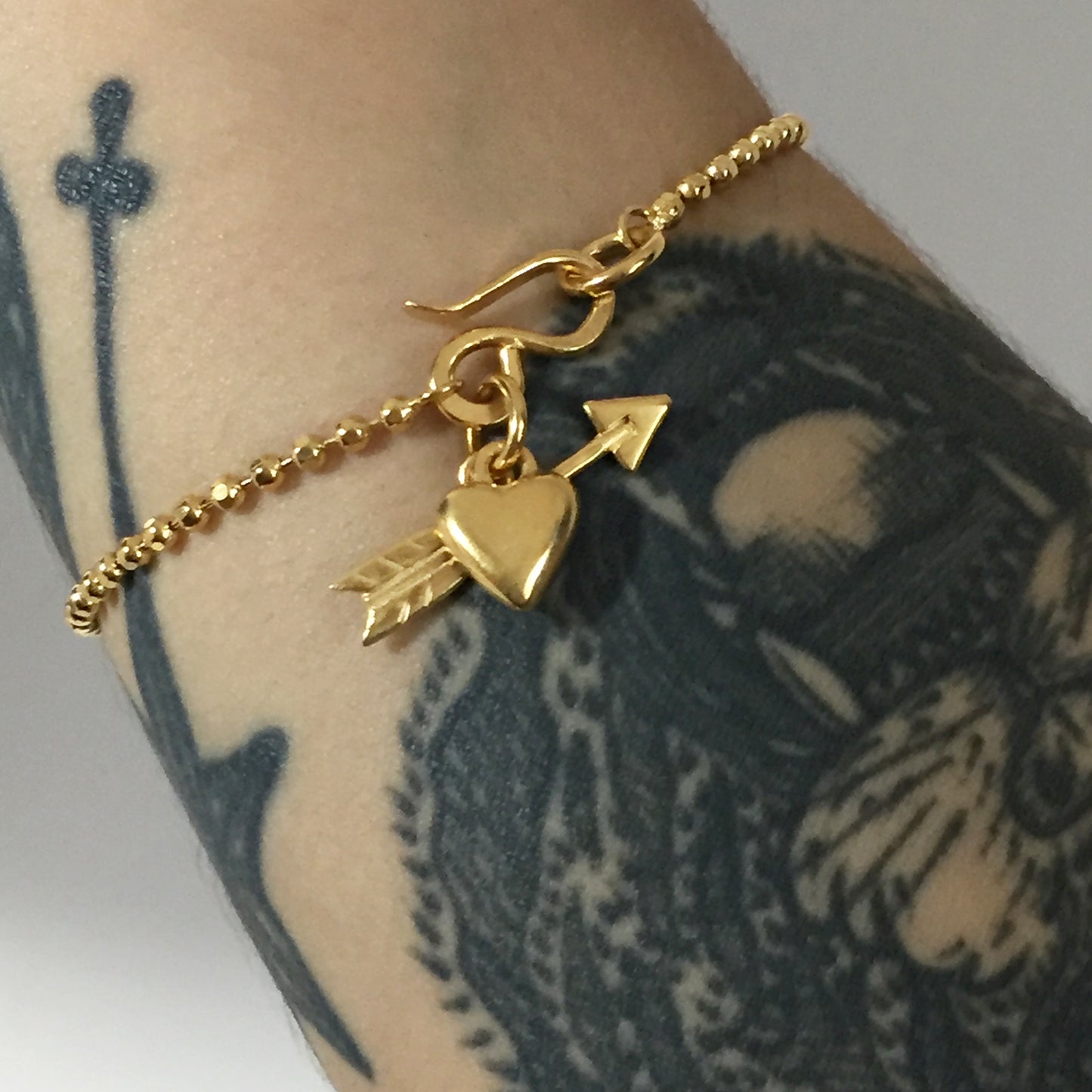 Heart & Arrow Bracelet in Silver