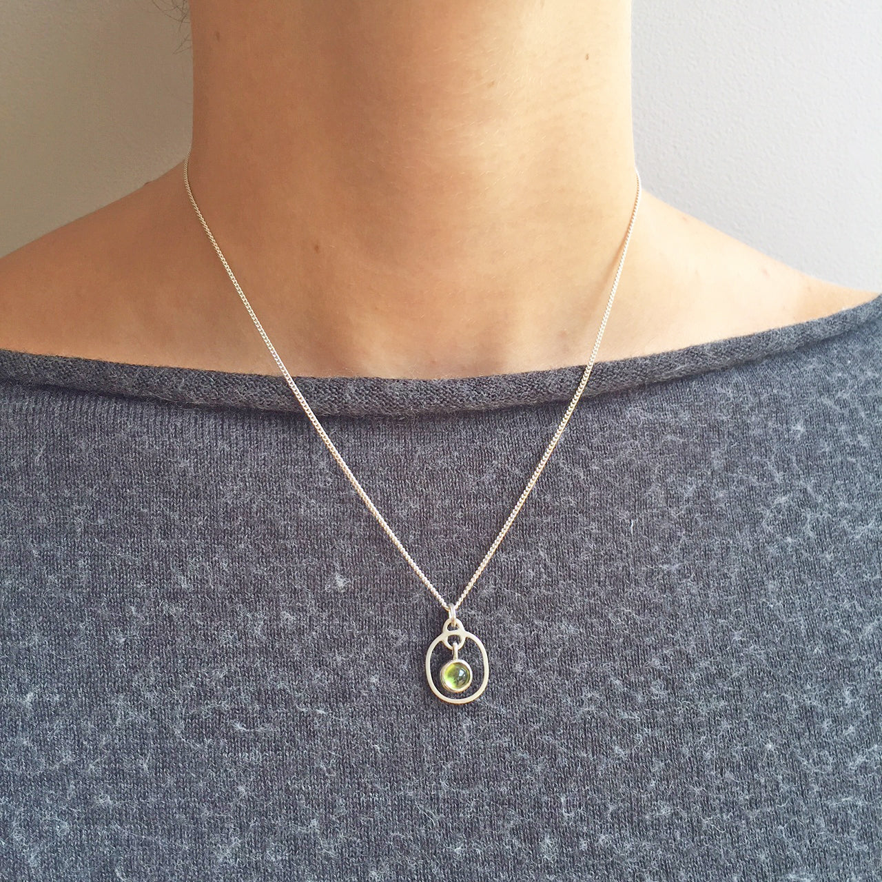 Birthstone Pendant Peridot August