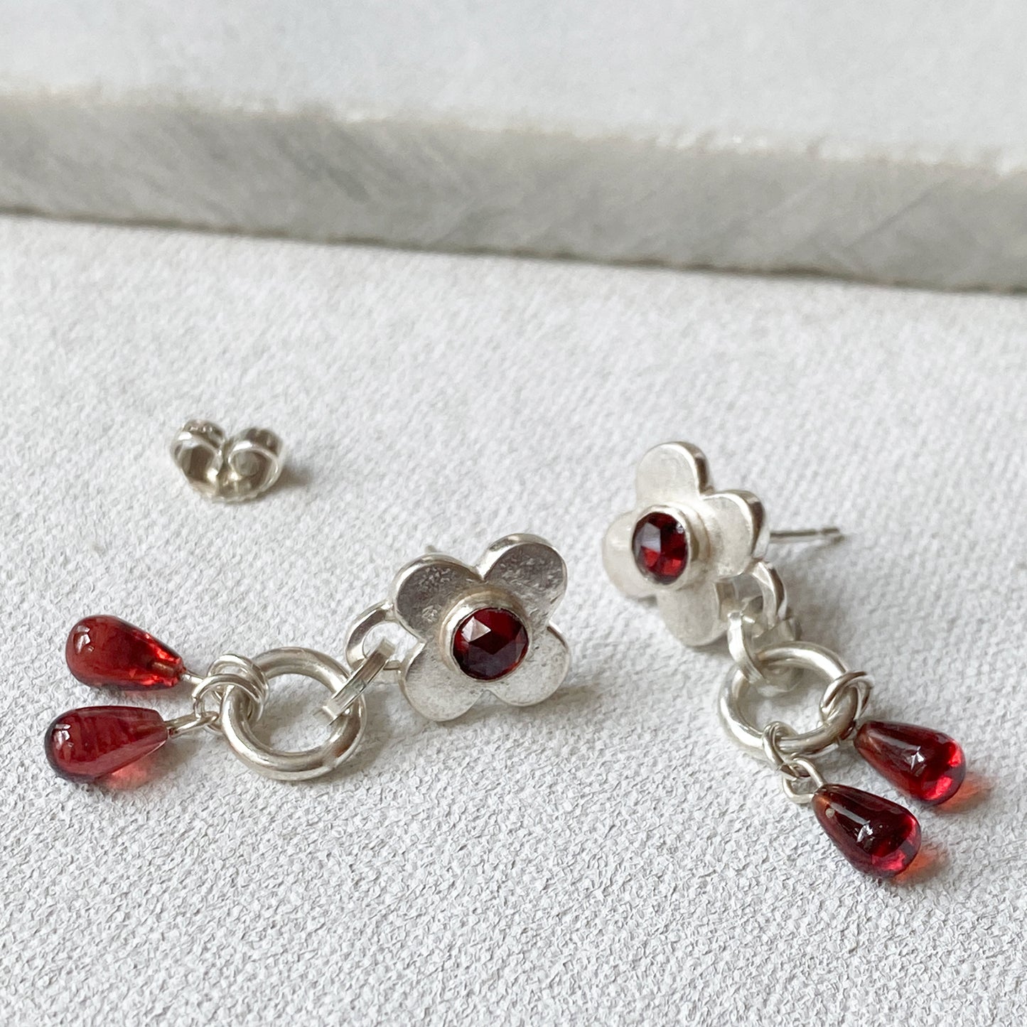 Garnet Clover Silver Earrings