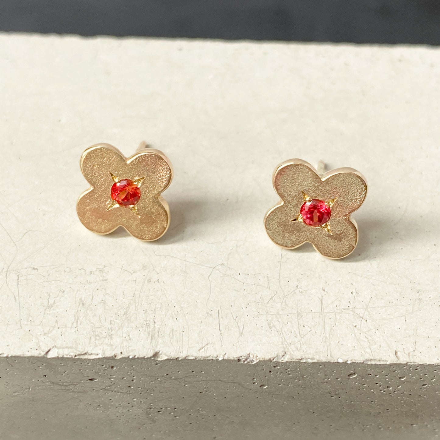 Gold Clover Orange Sapphire Earrings