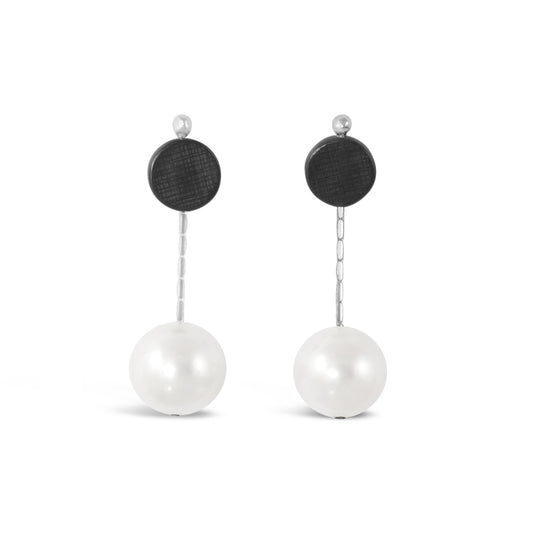 Dot Pearl Earring in Oxidised Silver