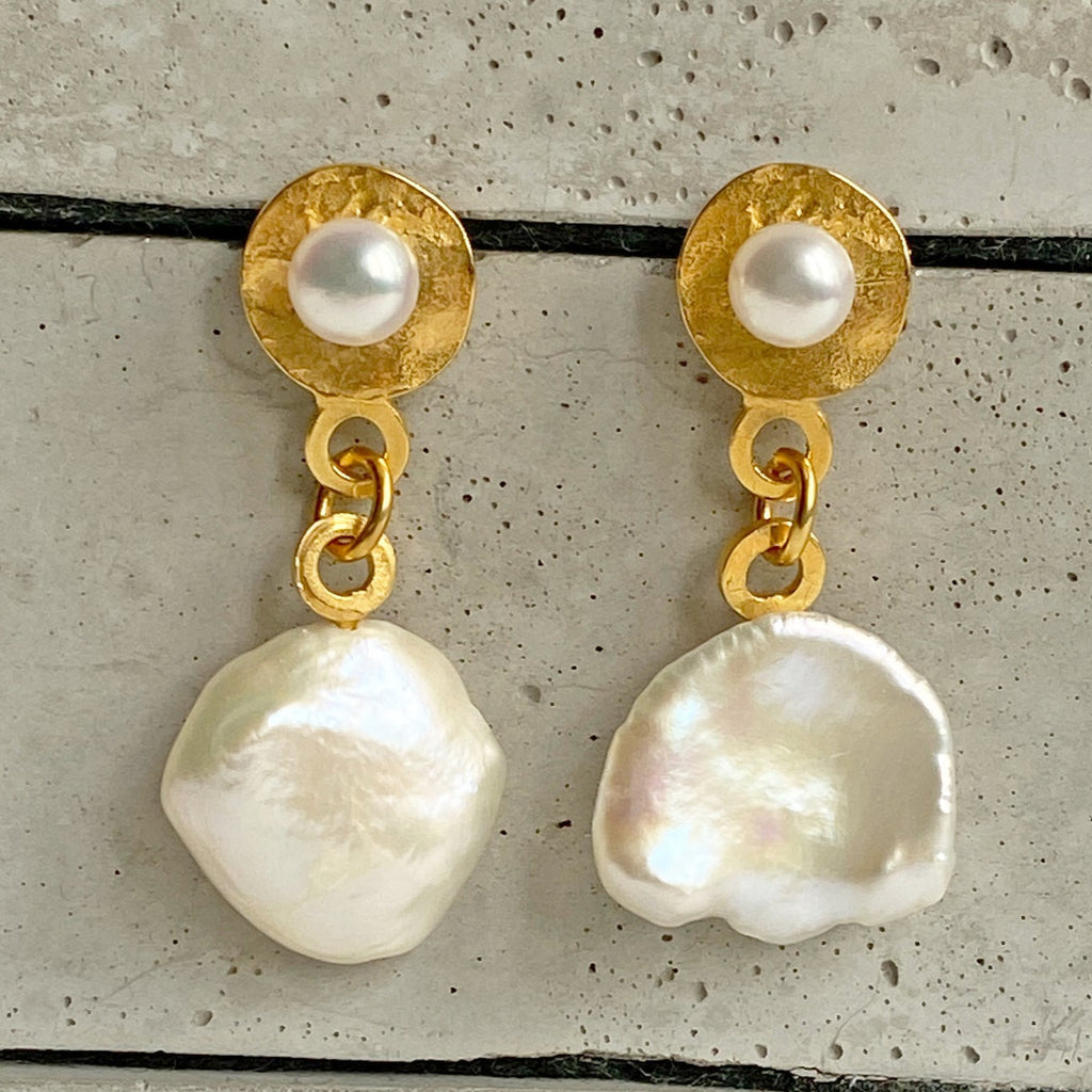Pearl Molten Gold Earring