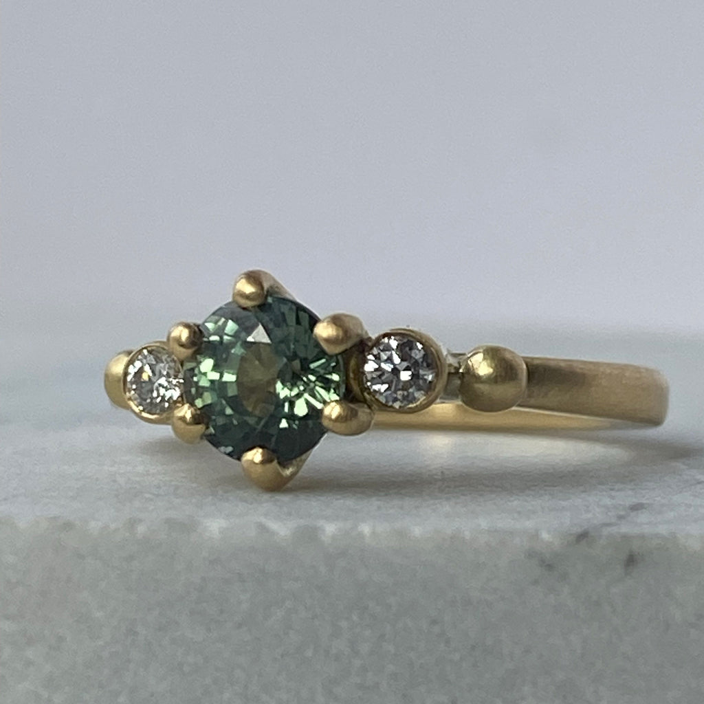 Green Teal Sapphire Gold Ring