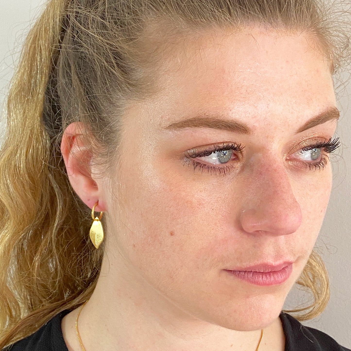 Leaf Hoop Earrings in Silver