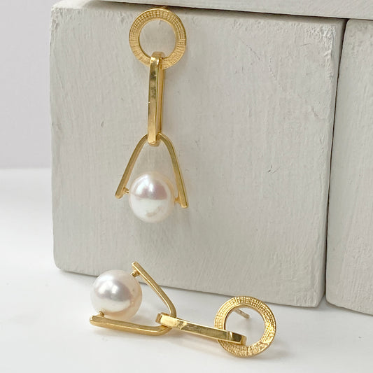 Pearl Chain Earrings Gold