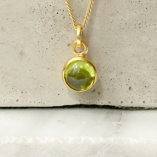 Birthstone Orb Peridot Gold Pendant