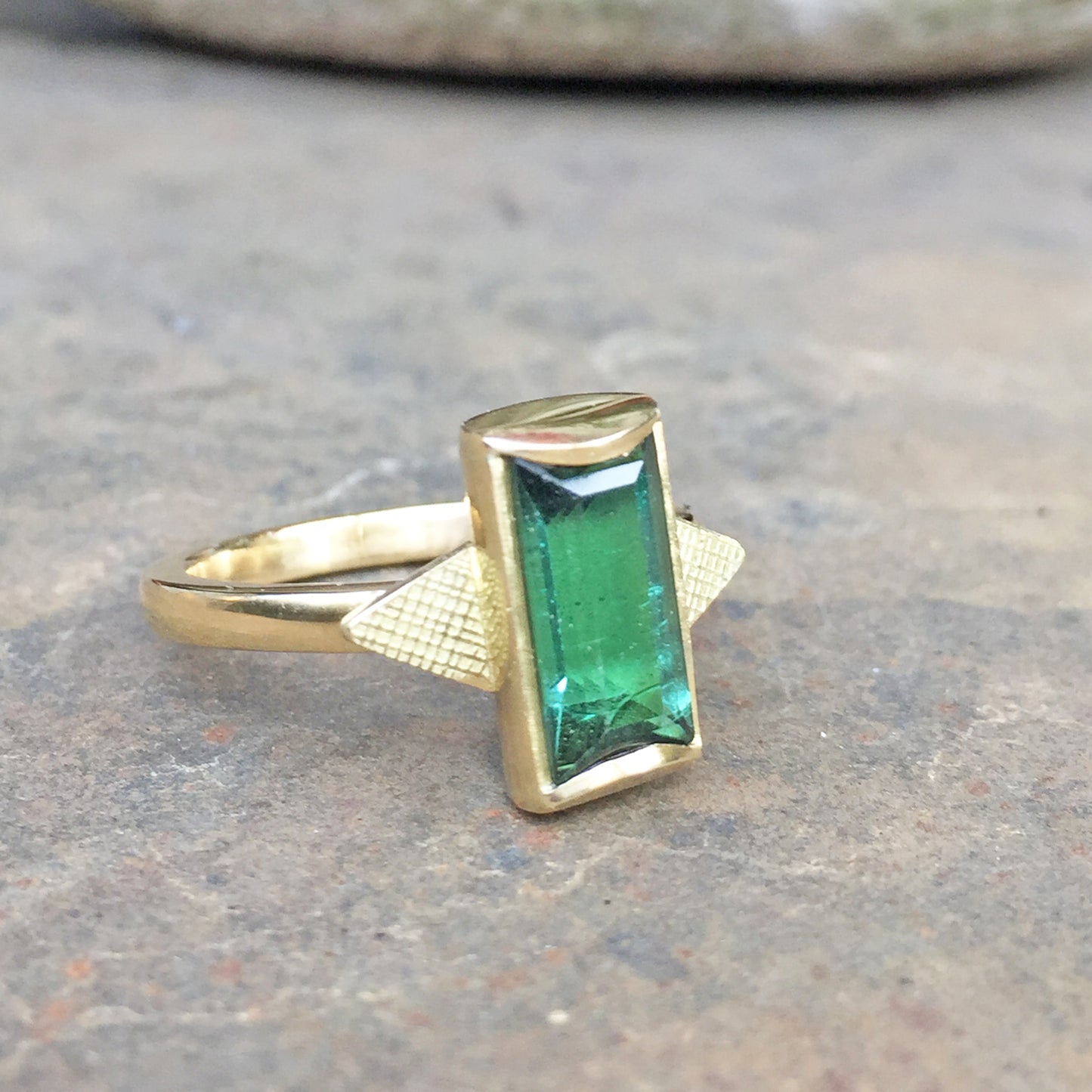 Green Tourmaline 18ct Gold Ring