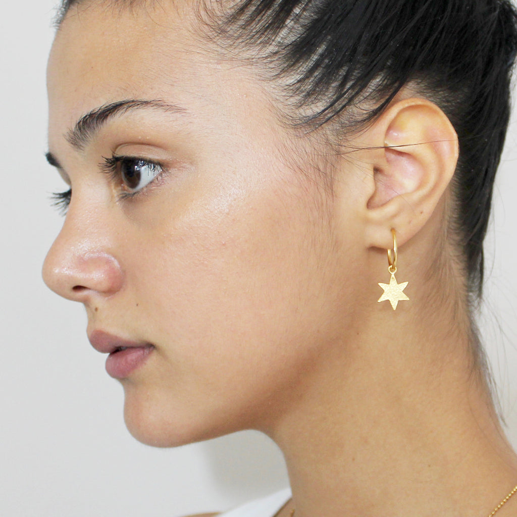 Star Textured Hoops Gold
